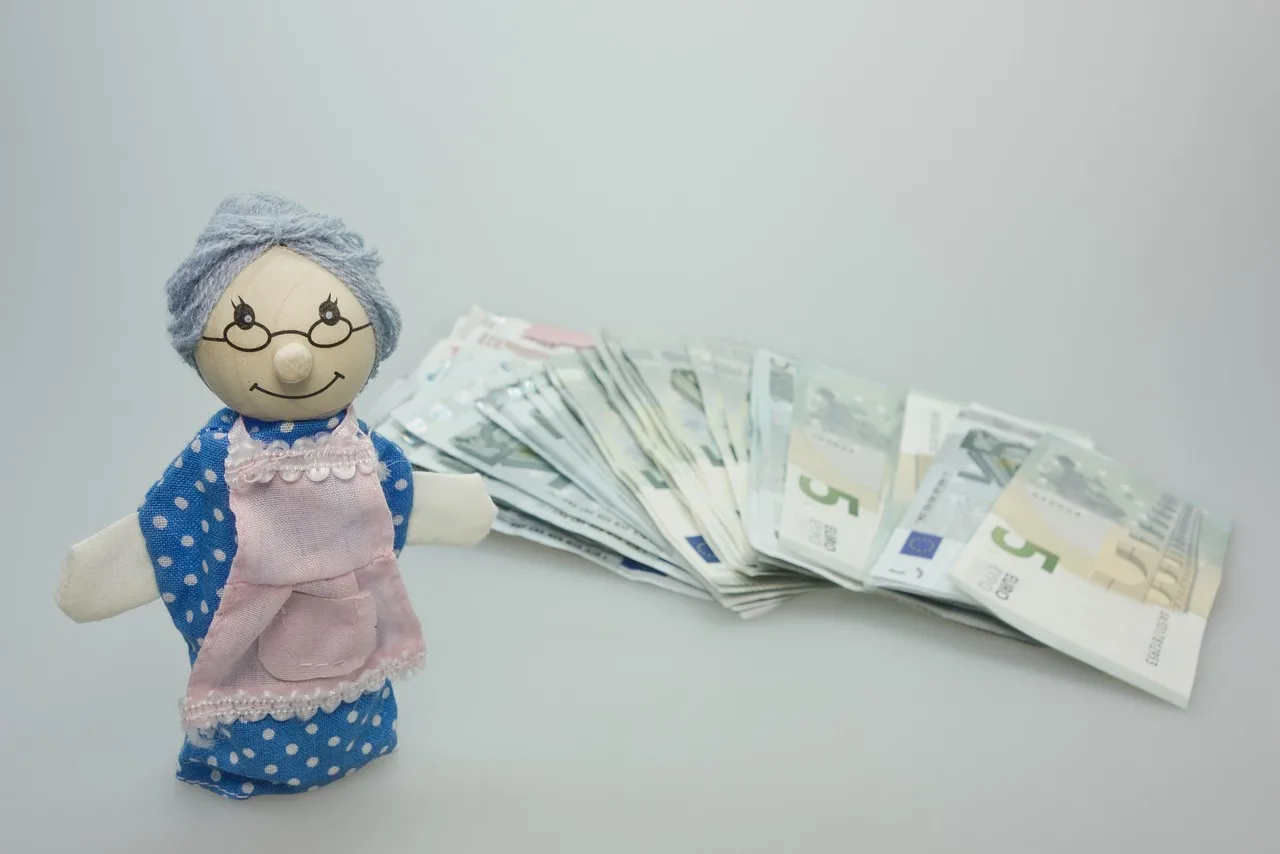 puppet, granny, children's toys, wood, to play, nostalgia, nostalgic, money, banknotes, euro, save up, savings book, pension, apron, pension cut, pension increase, pocket money, pension, pension, pension, pension, pension, pocket money